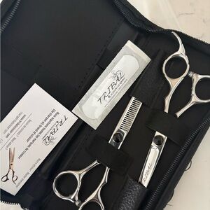 Tribal Silver Grooming Scissors Kit